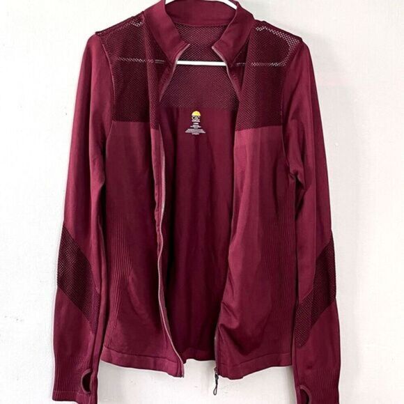 C & C California Full Zip Athletic Jacket Burgundy Size L Mesh Detail Slim Fit - Picture 4 of 10